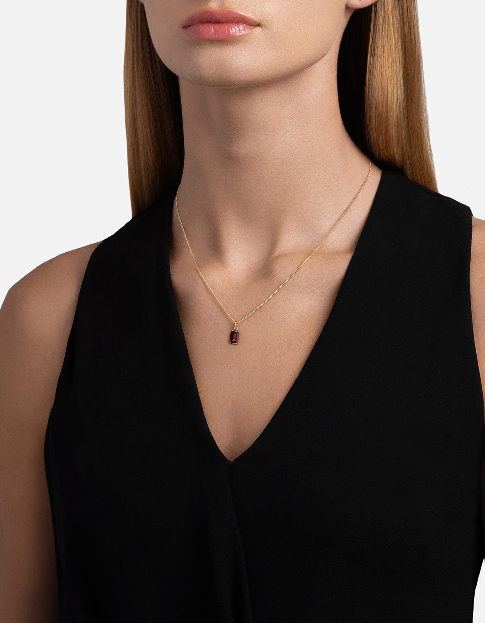 Valor Garnet Necklace, Gold