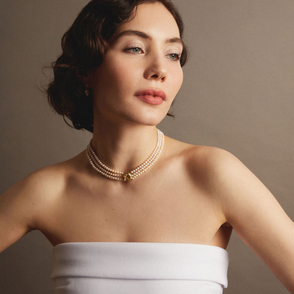 Aurate x Marilyn Monroe: Gold Knot Pearl Necklace