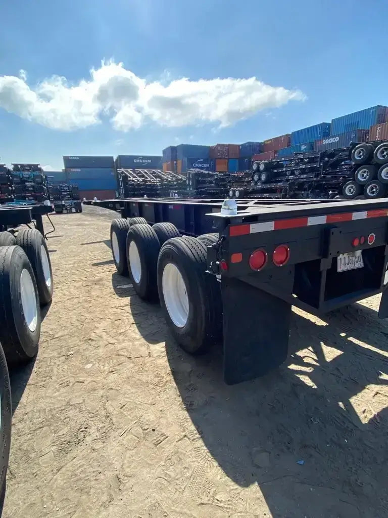 40ft Tri-Axle Chassis Trailer