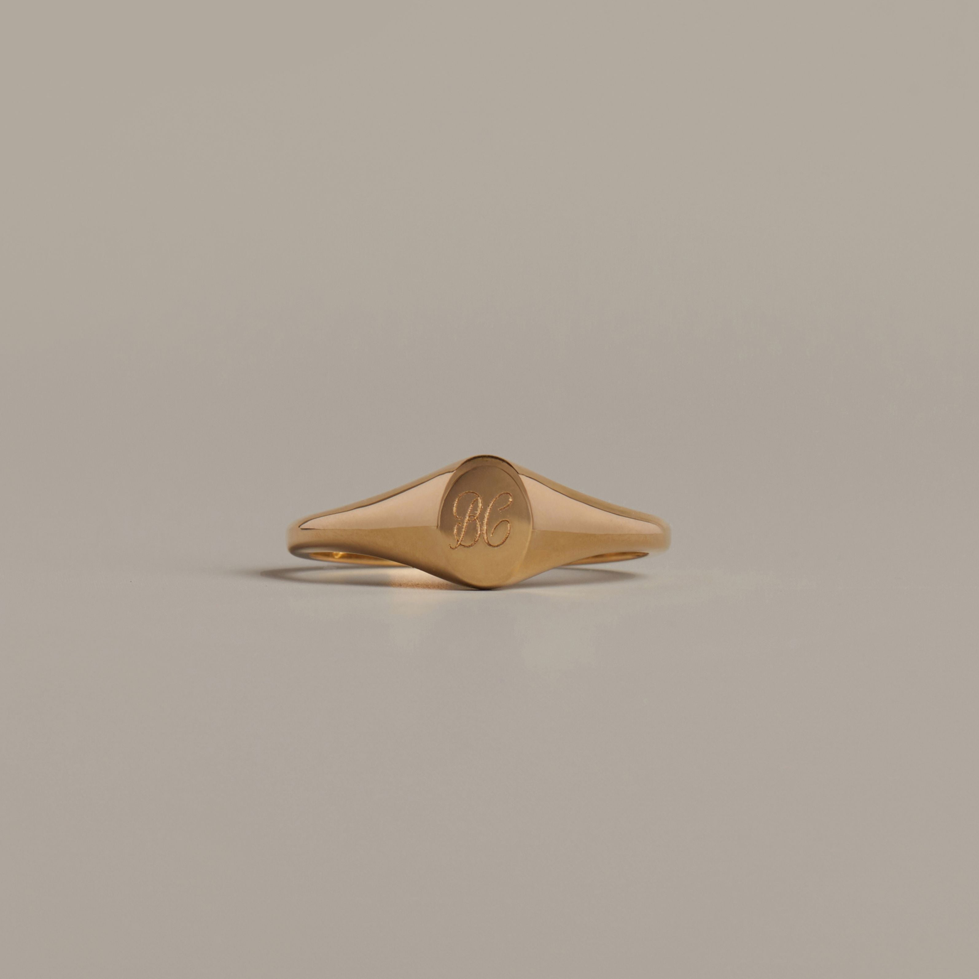 Mini Signet Ring