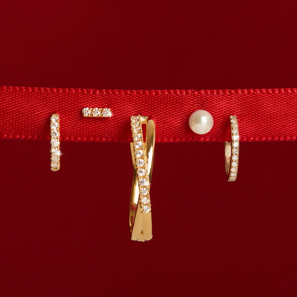 Pearl Studs